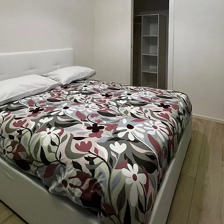 The House * Бари