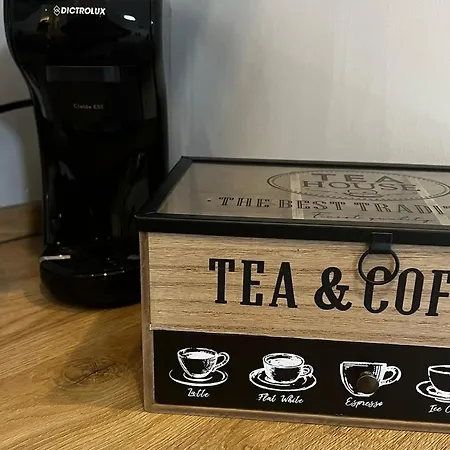 The House Апартаменты Бари